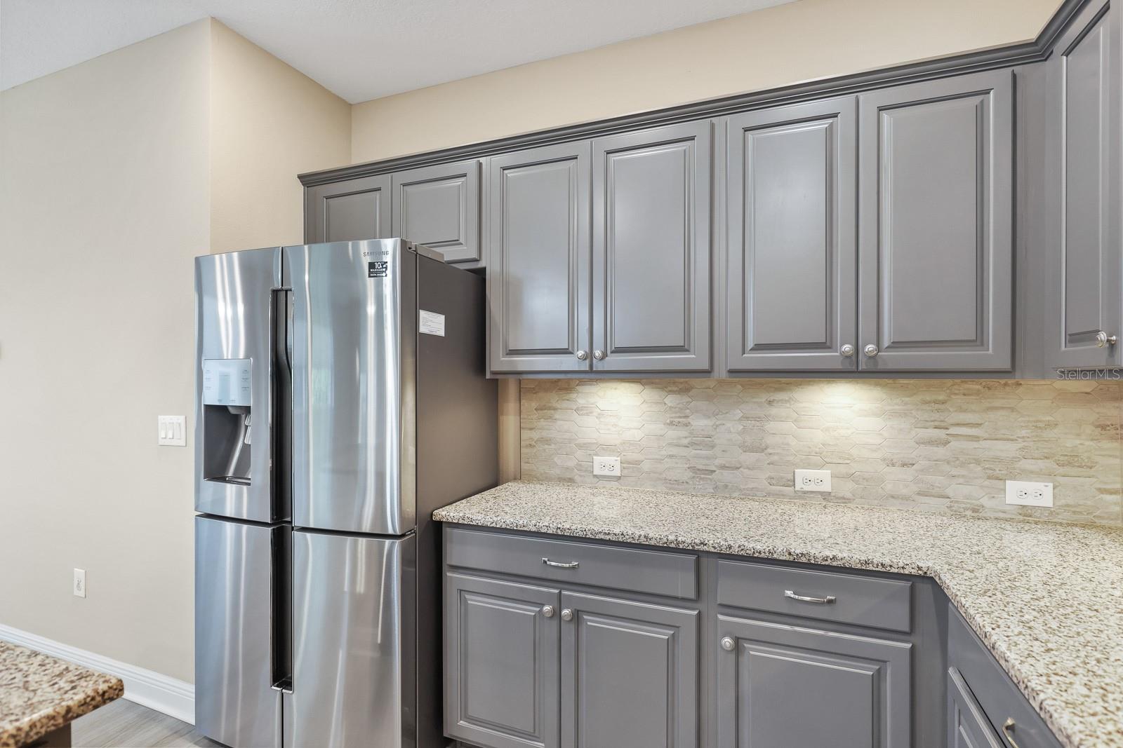 13892 KINGFISHER GLEN DR — photo 8