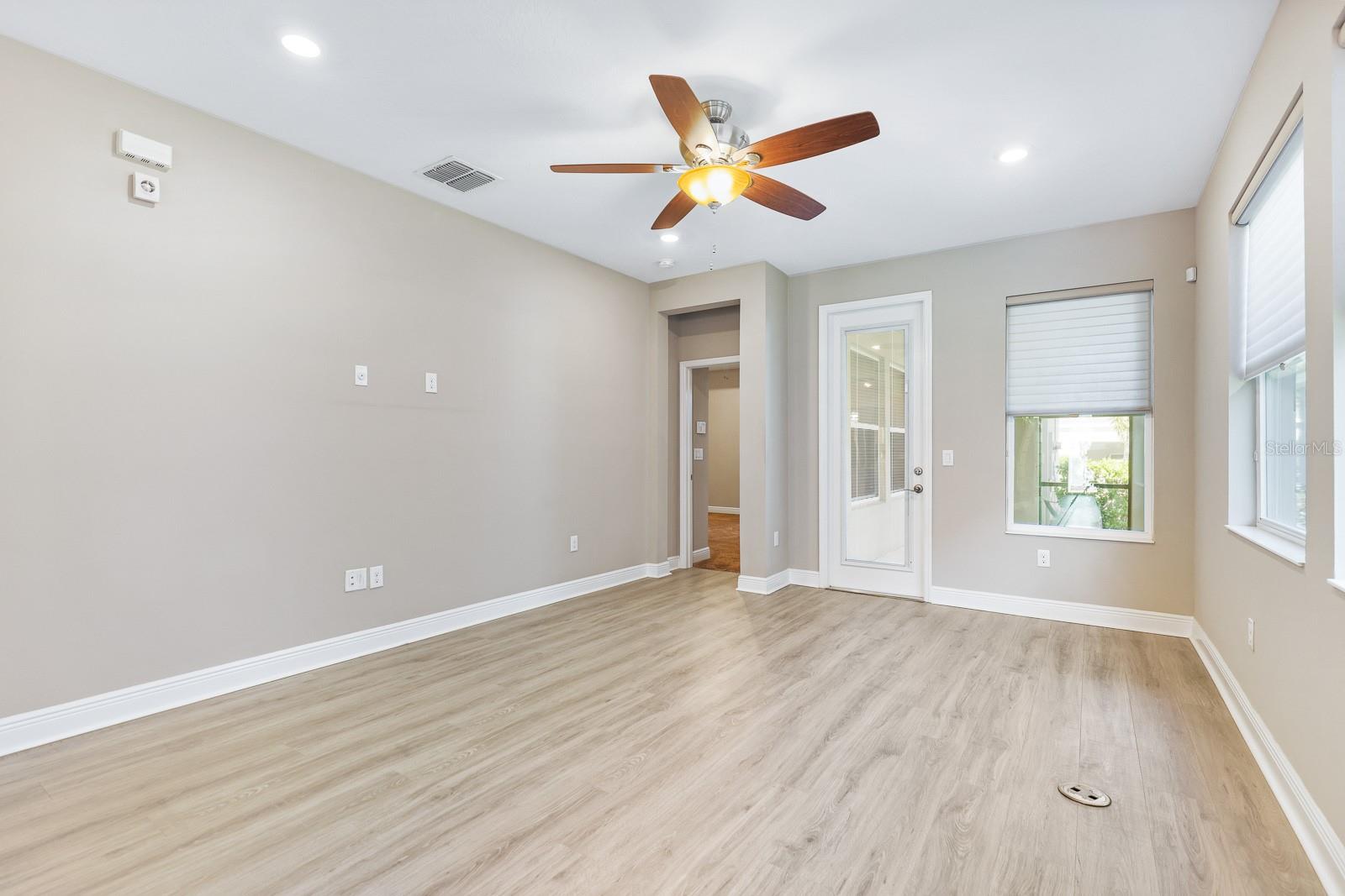 13892 KINGFISHER GLEN DR — photo 14