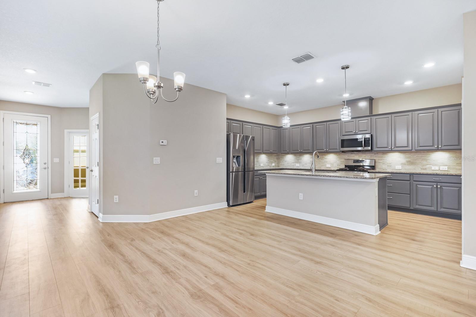 13892 KINGFISHER GLEN DR — photo 5