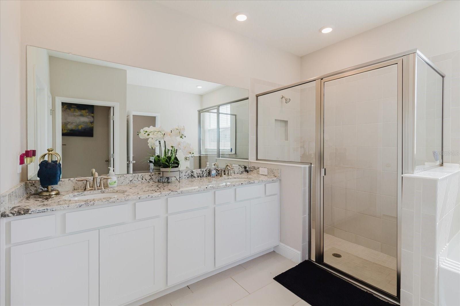 17544 CANTARINA CV — photo 42