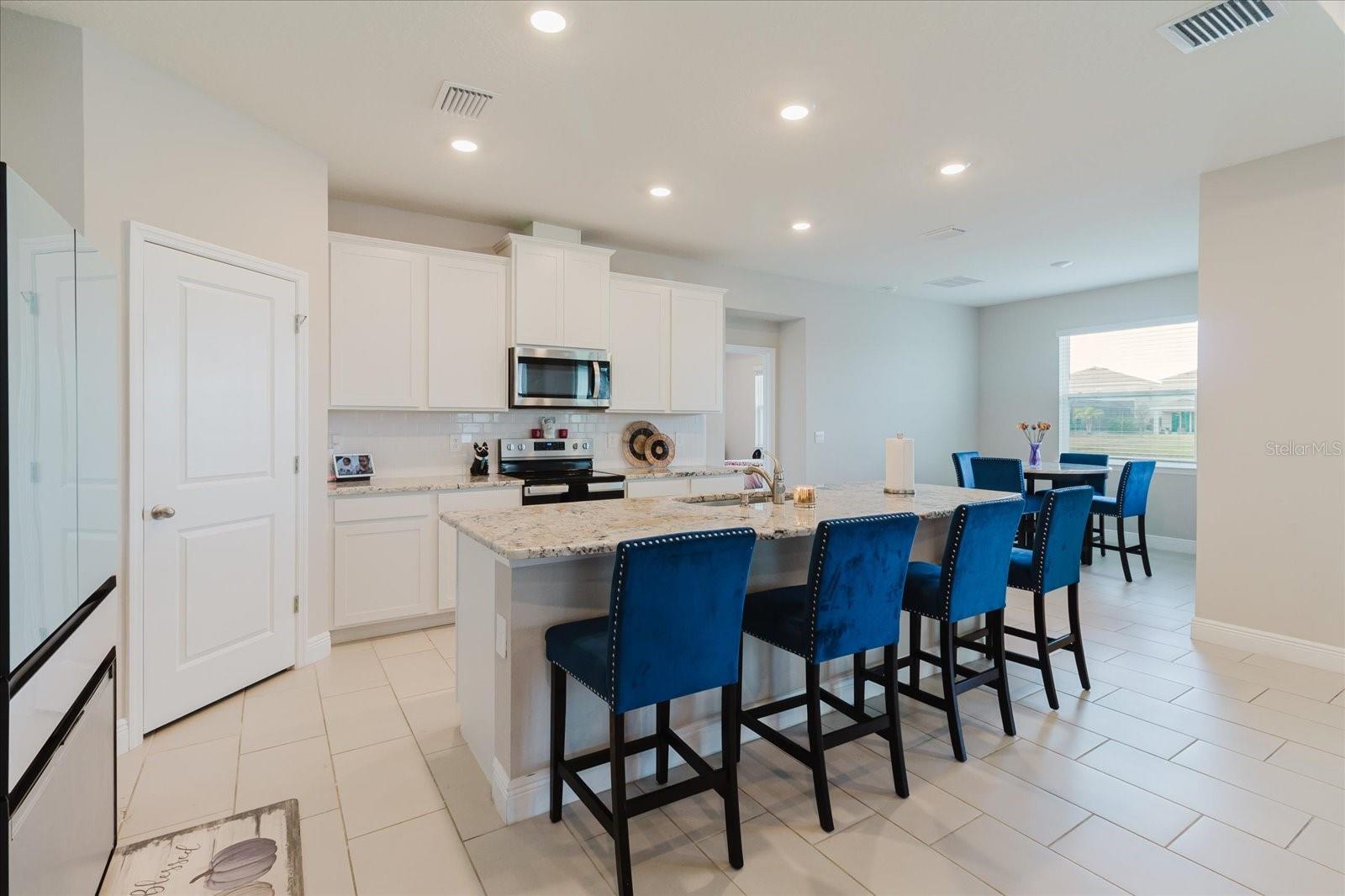 17544 CANTARINA CV — photo 19
