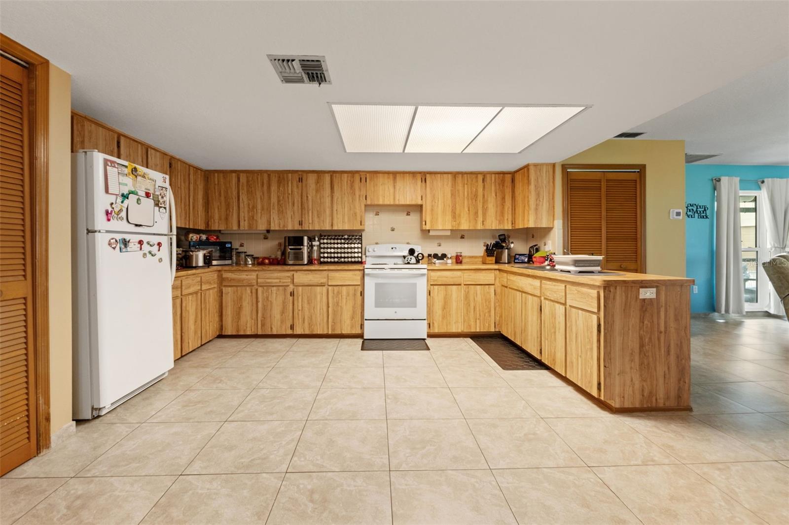 1357 DINSMORE CT — photo 33