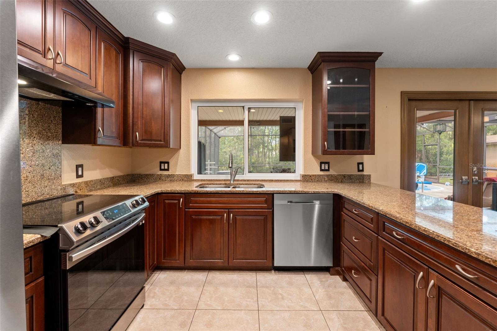 1357 DINSMORE CT — photo 14