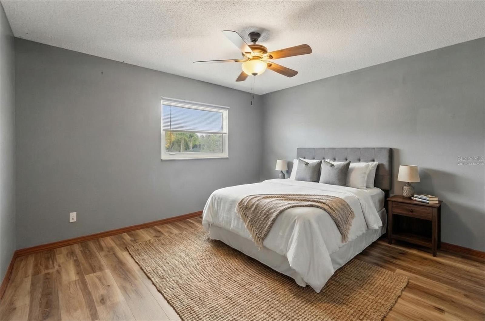 1357 DINSMORE CT — photo 24