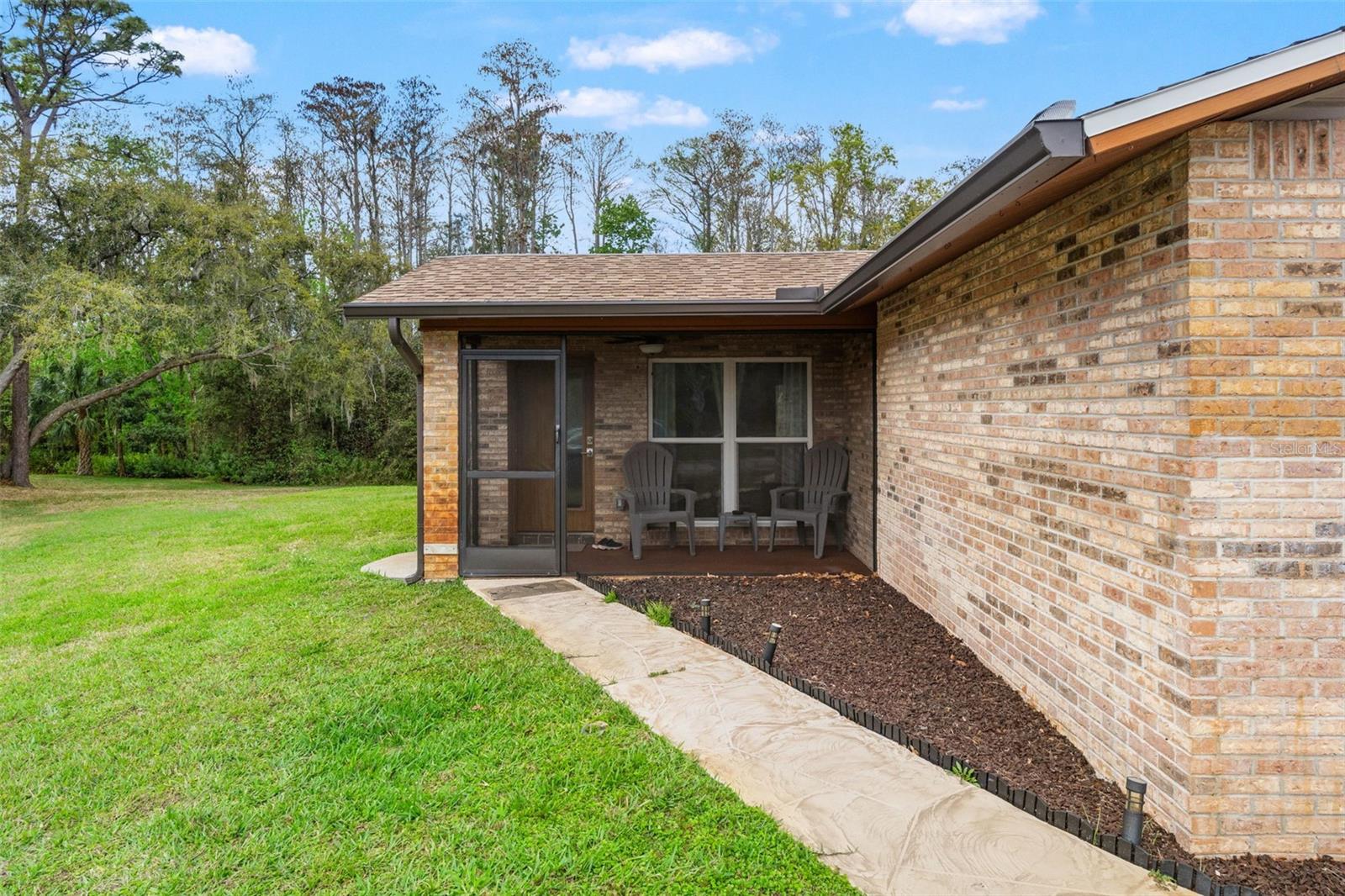 1357 DINSMORE CT — photo 29