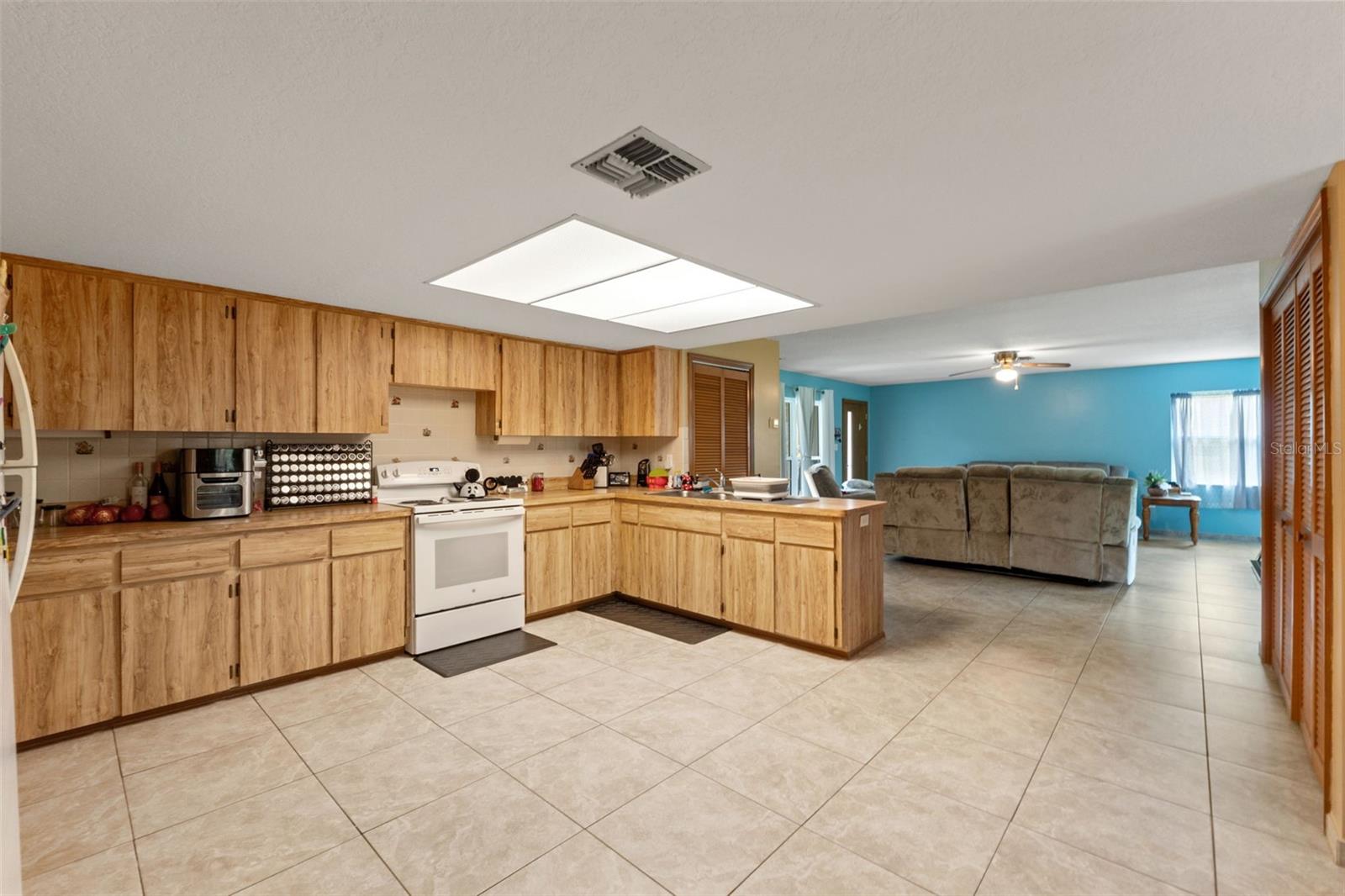 1357 DINSMORE CT — photo 34