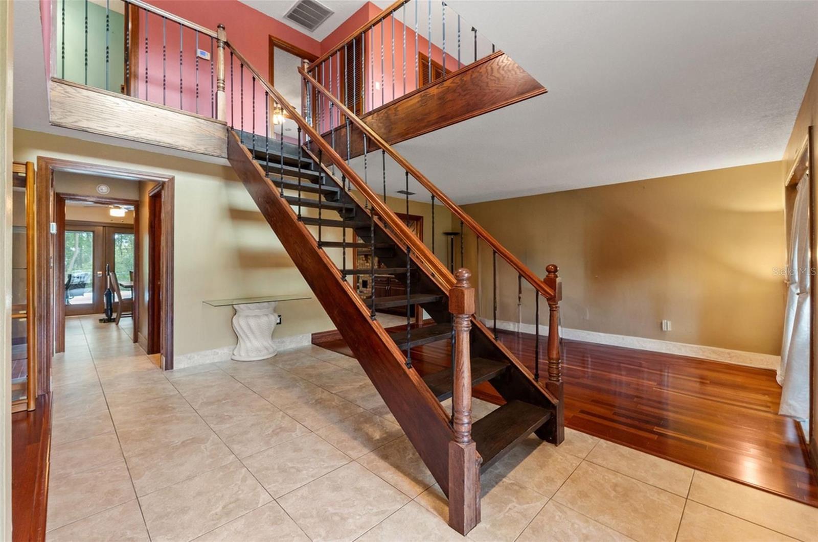 1357 DINSMORE CT — photo 9