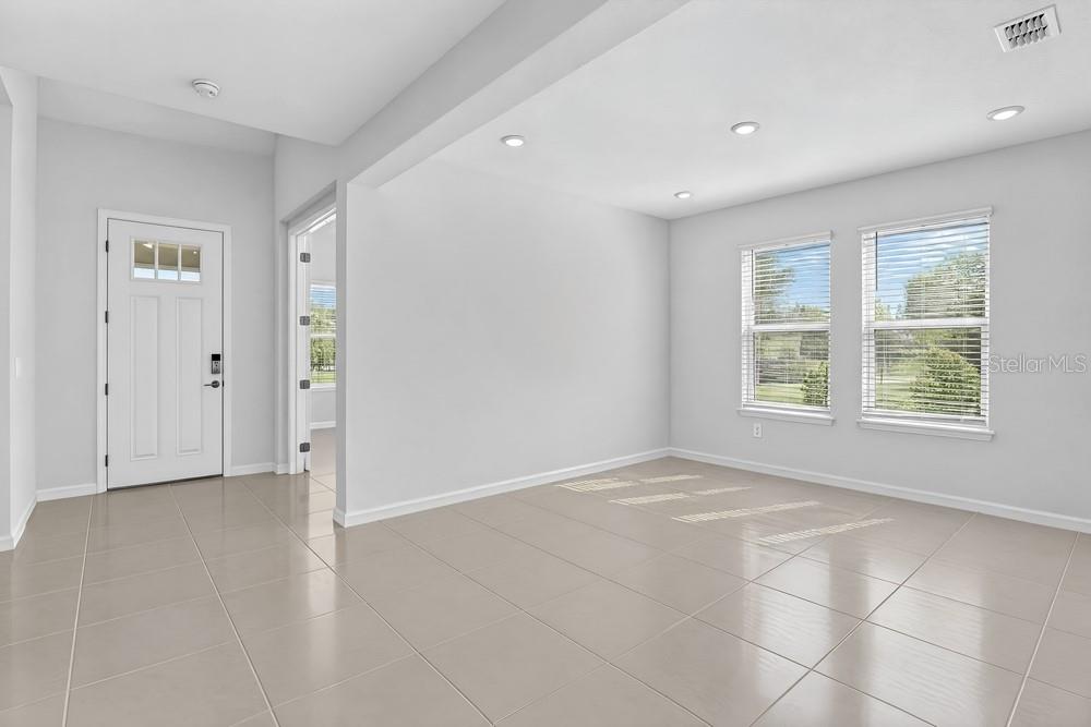 14258 SAWMILL ST — photo 12