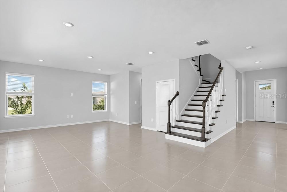 14258 SAWMILL ST — photo 9