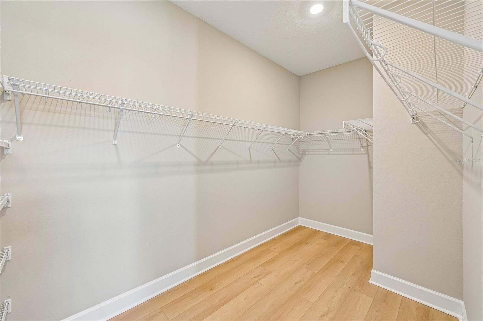 14223 SAWMILL ST — photo 18