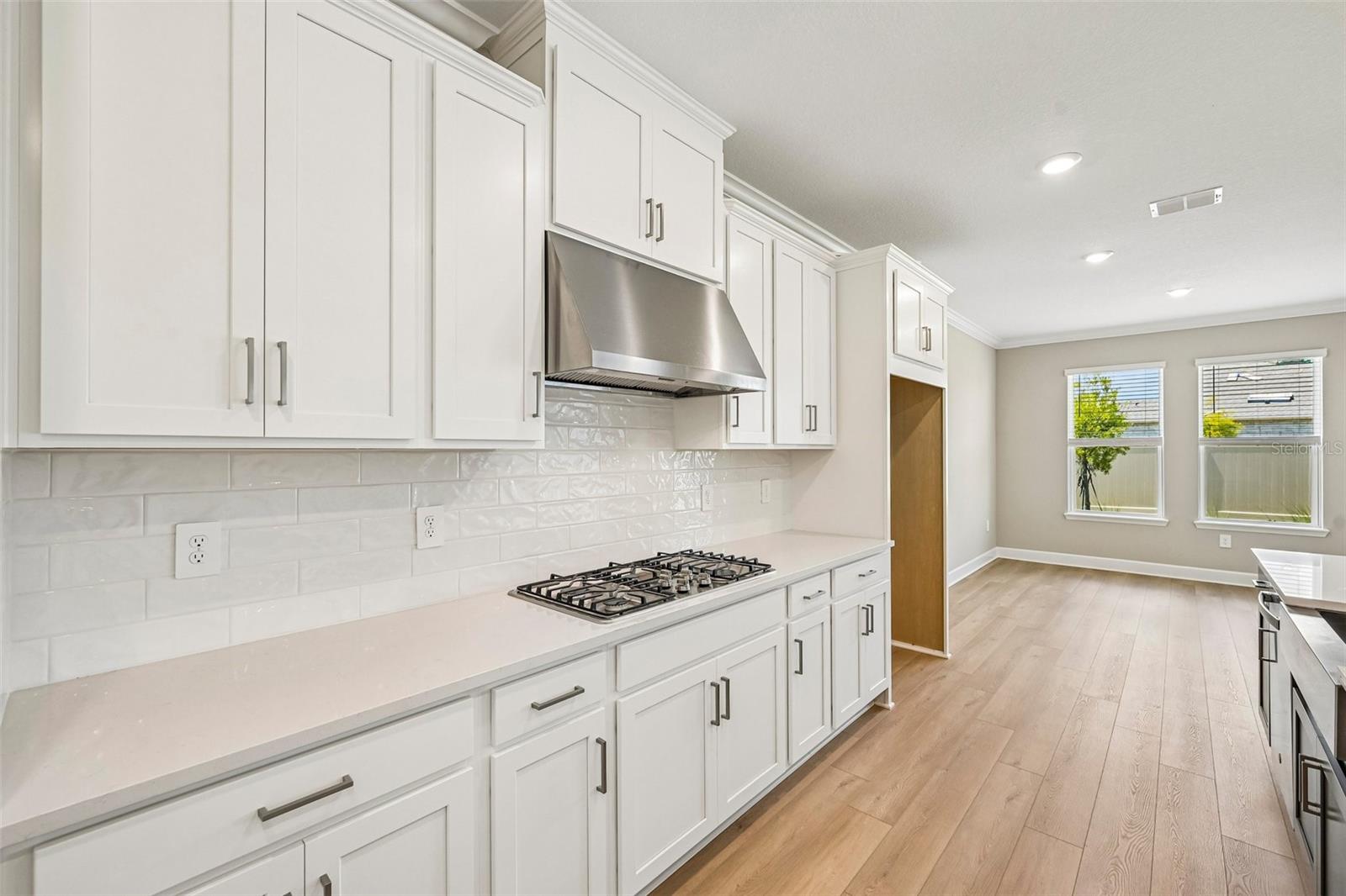 14223 SAWMILL ST — photo 7
