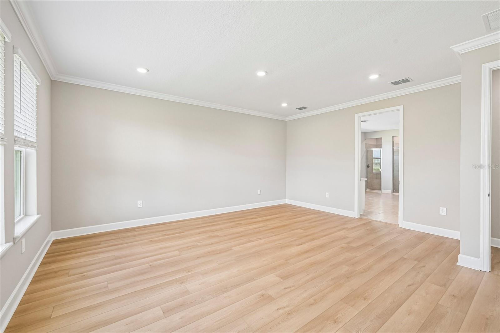 14223 SAWMILL ST — photo 15