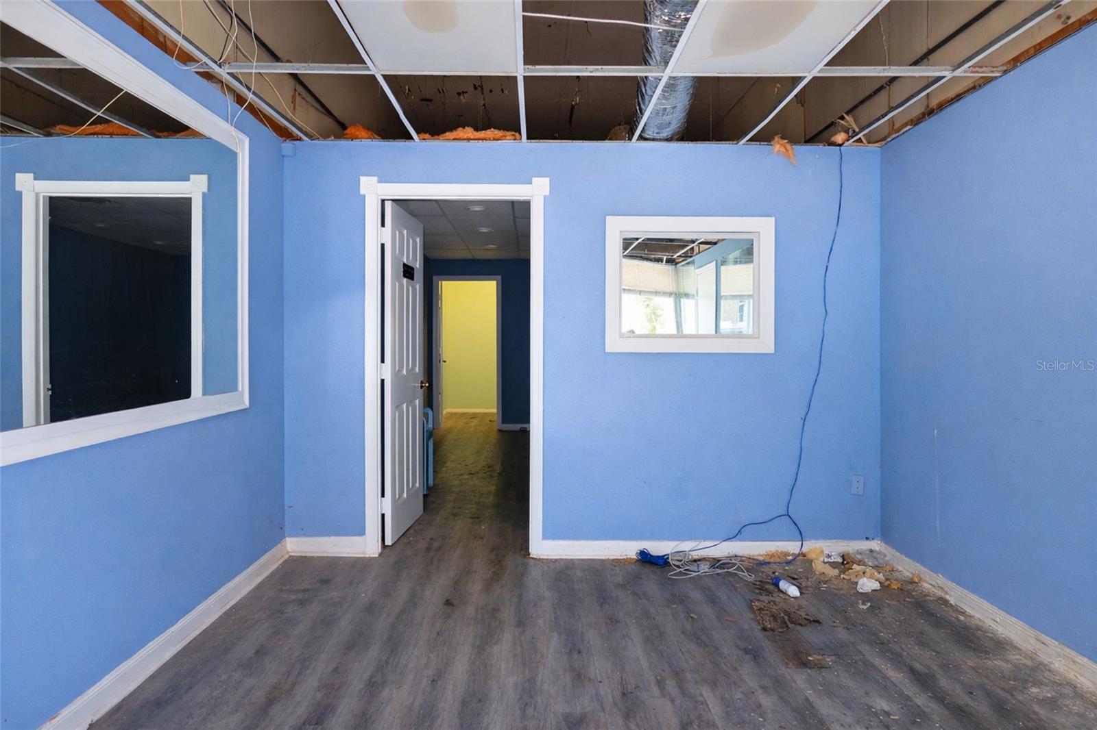 528 12TH ST W — photo 13