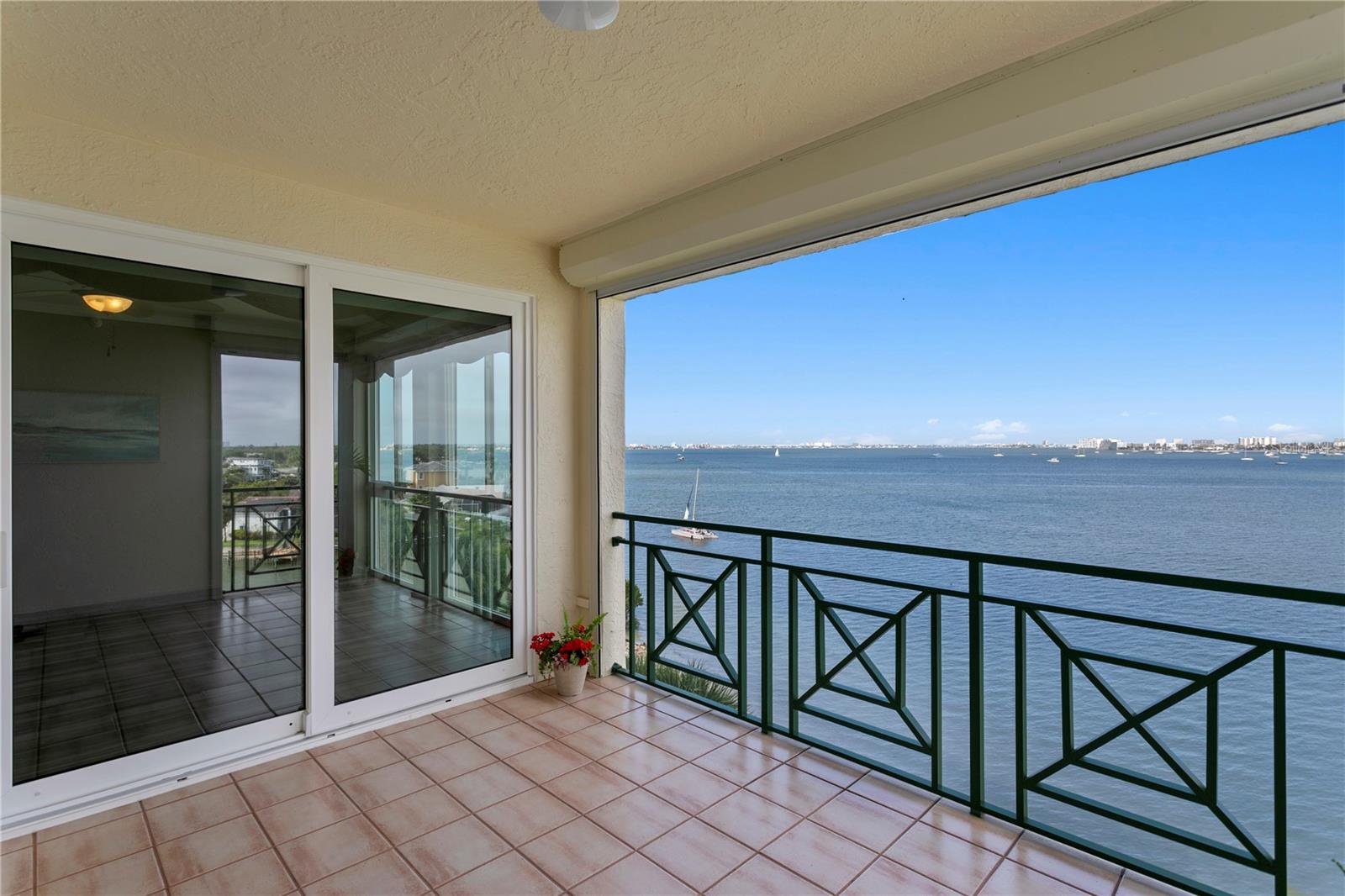 4717 DOLPHIN CAY LN S #507 — photo 3
