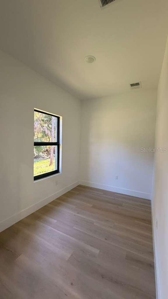 2816 SILAS AVE — photo 28