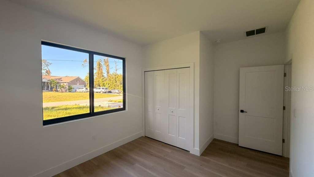 2816 SILAS AVE — photo 35