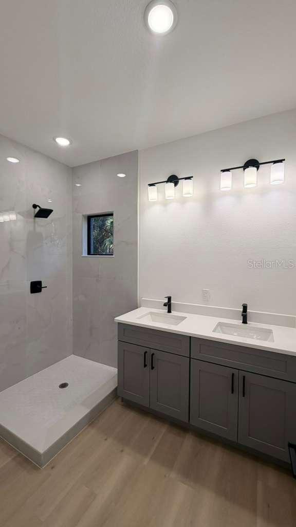 2816 SILAS AVE — photo 32