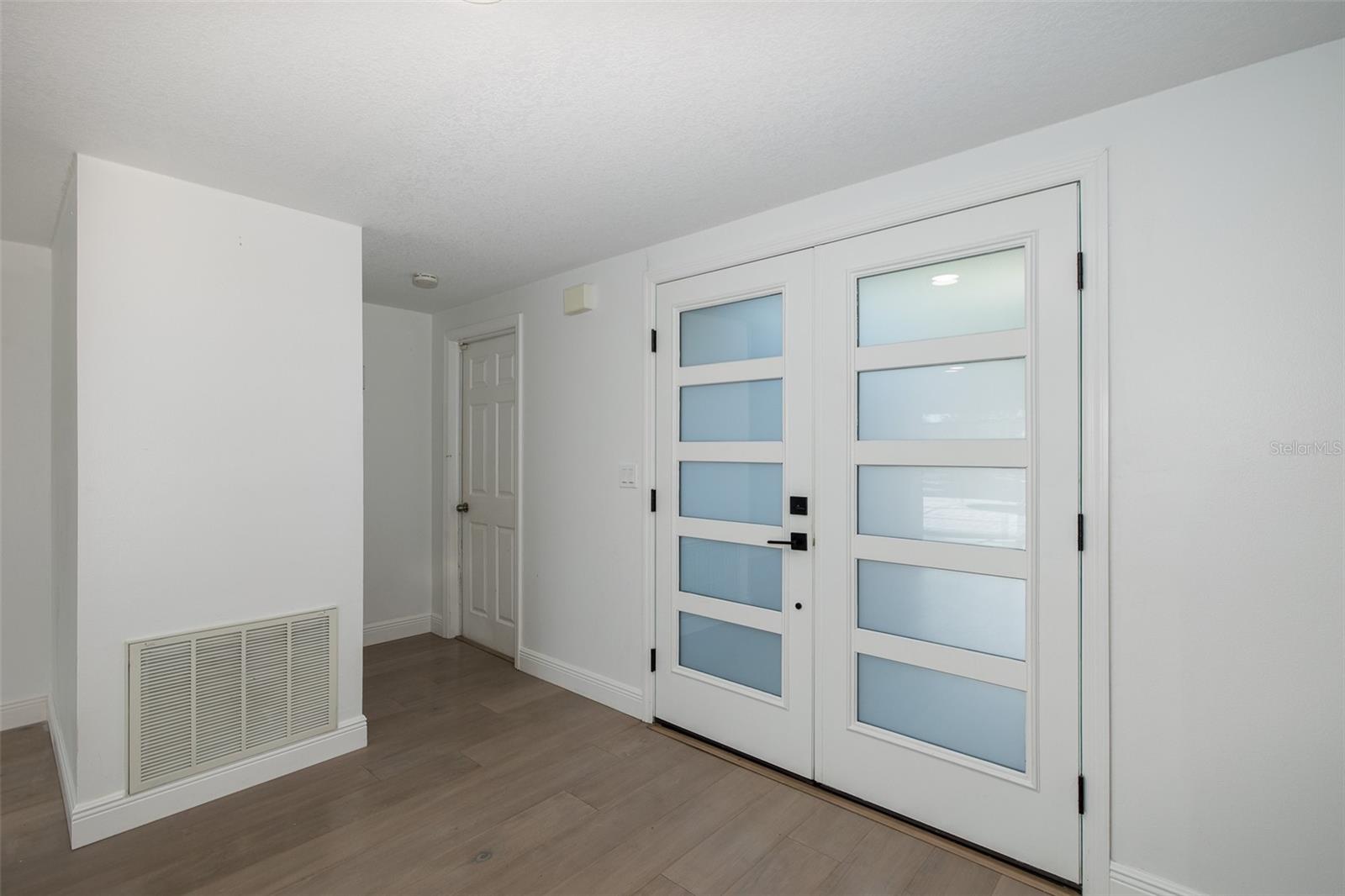 9816 SAN MATEO WAY — photo 8