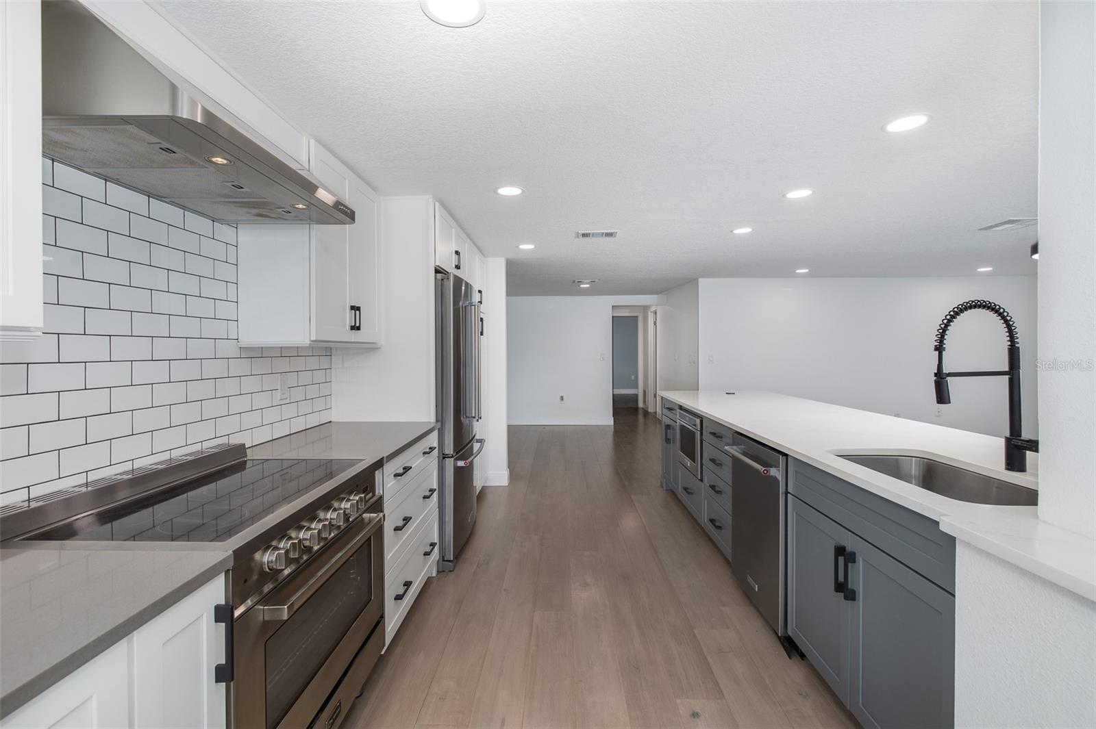 9816 SAN MATEO WAY — photo 21