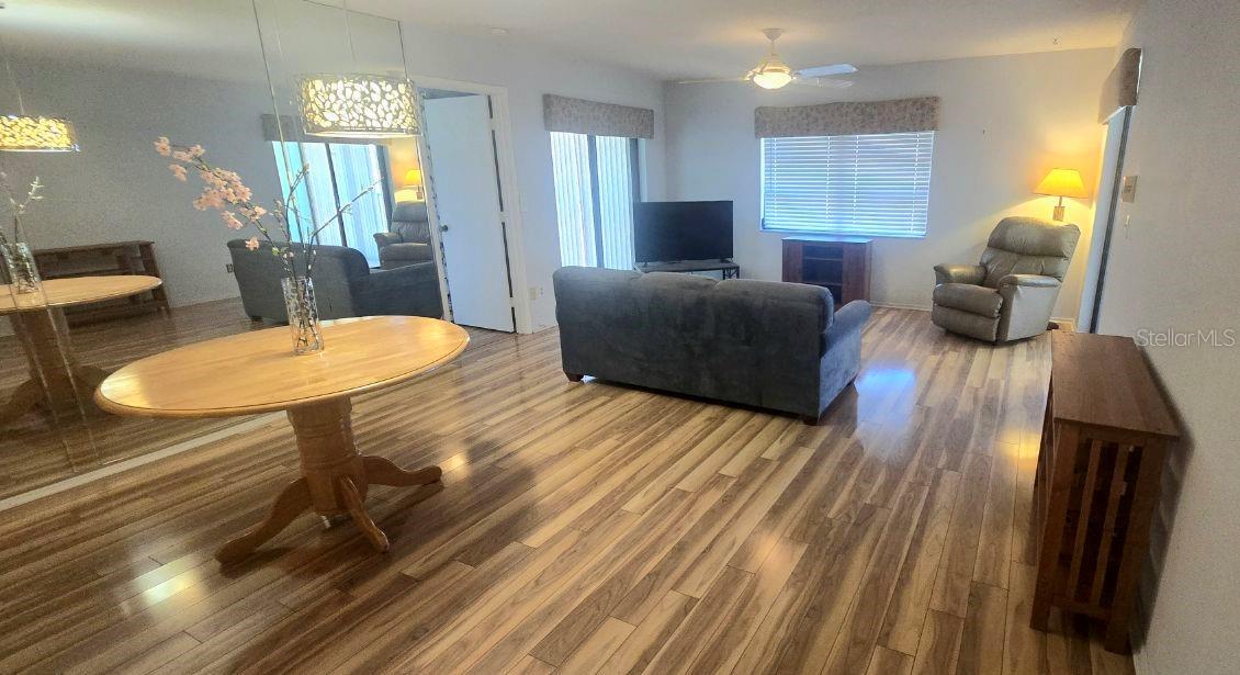 1001 TARTAN DR #302 — photo 3