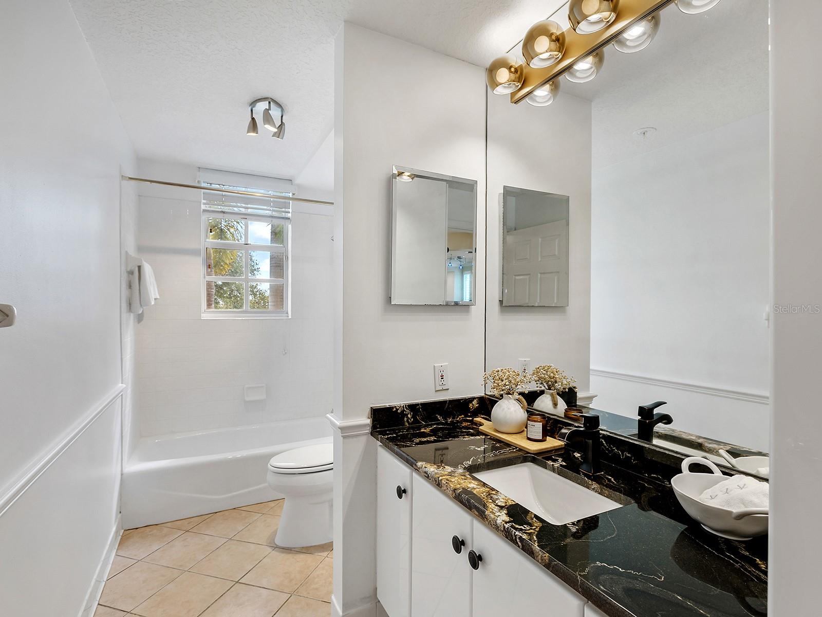 5420 EAGLES POINT CIR #106 — photo 29