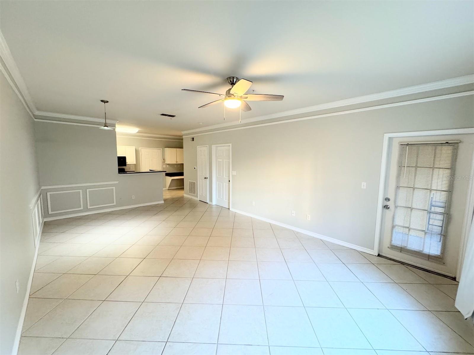 4305 BAYSIDE VILLAGE DR #104 — photo 7