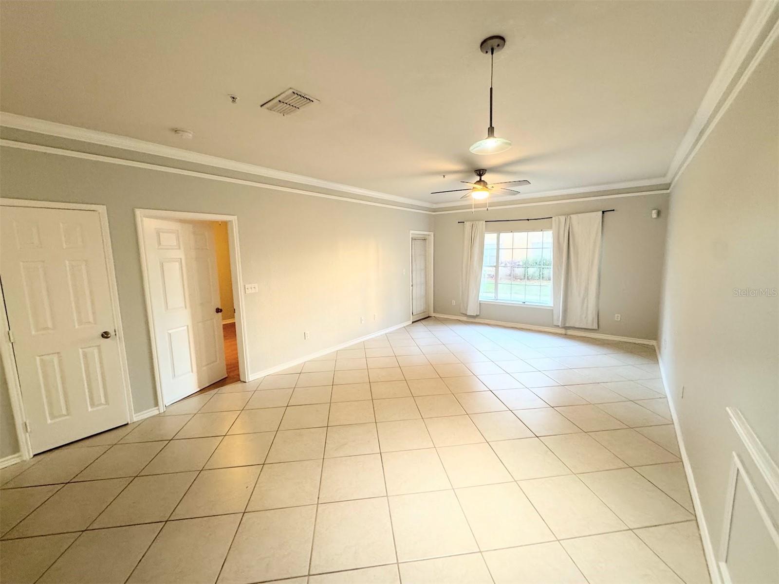 4305 BAYSIDE VILLAGE DR #104 — photo 5