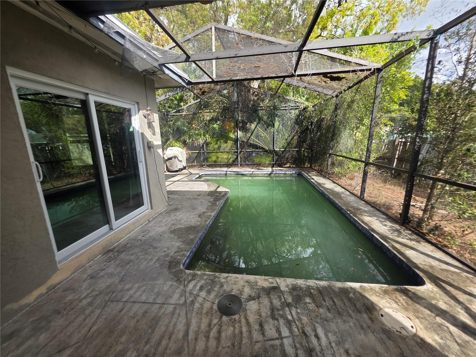 1015 RHODES AVE — photo 14