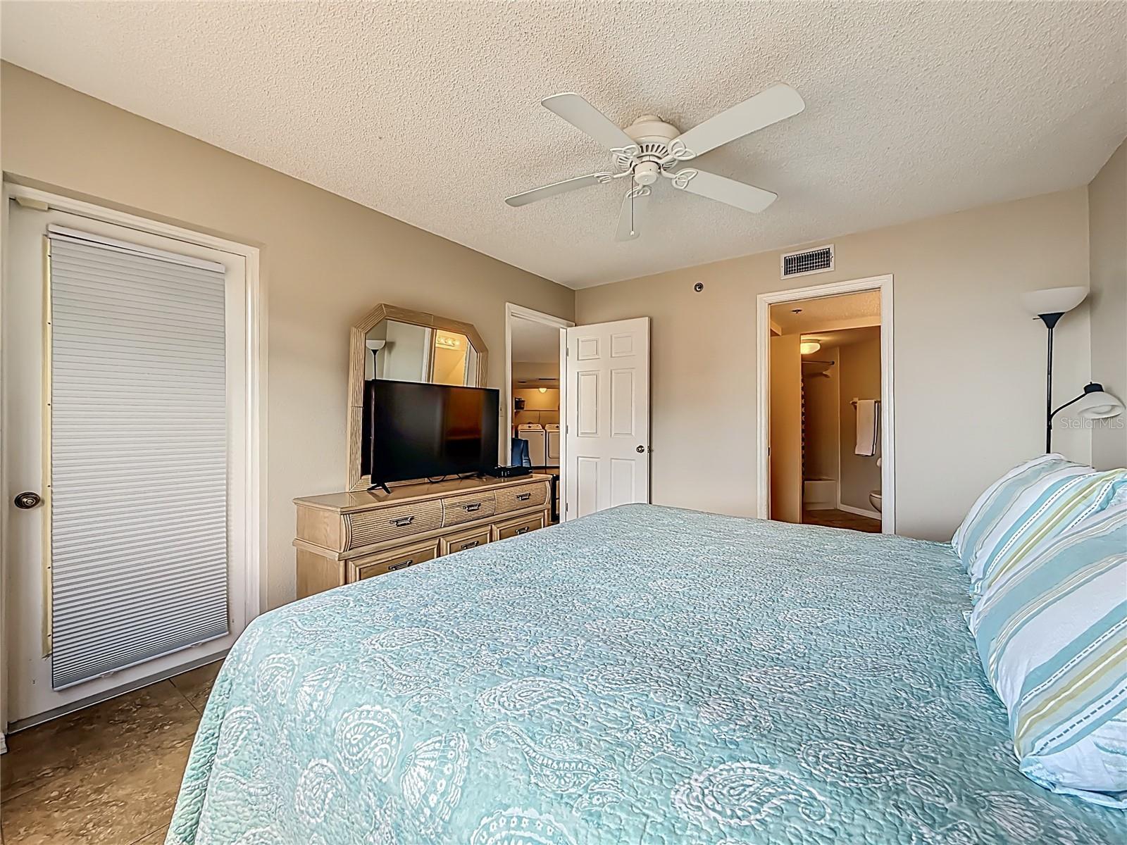 18450 GULF BLVD #401 — photo 11