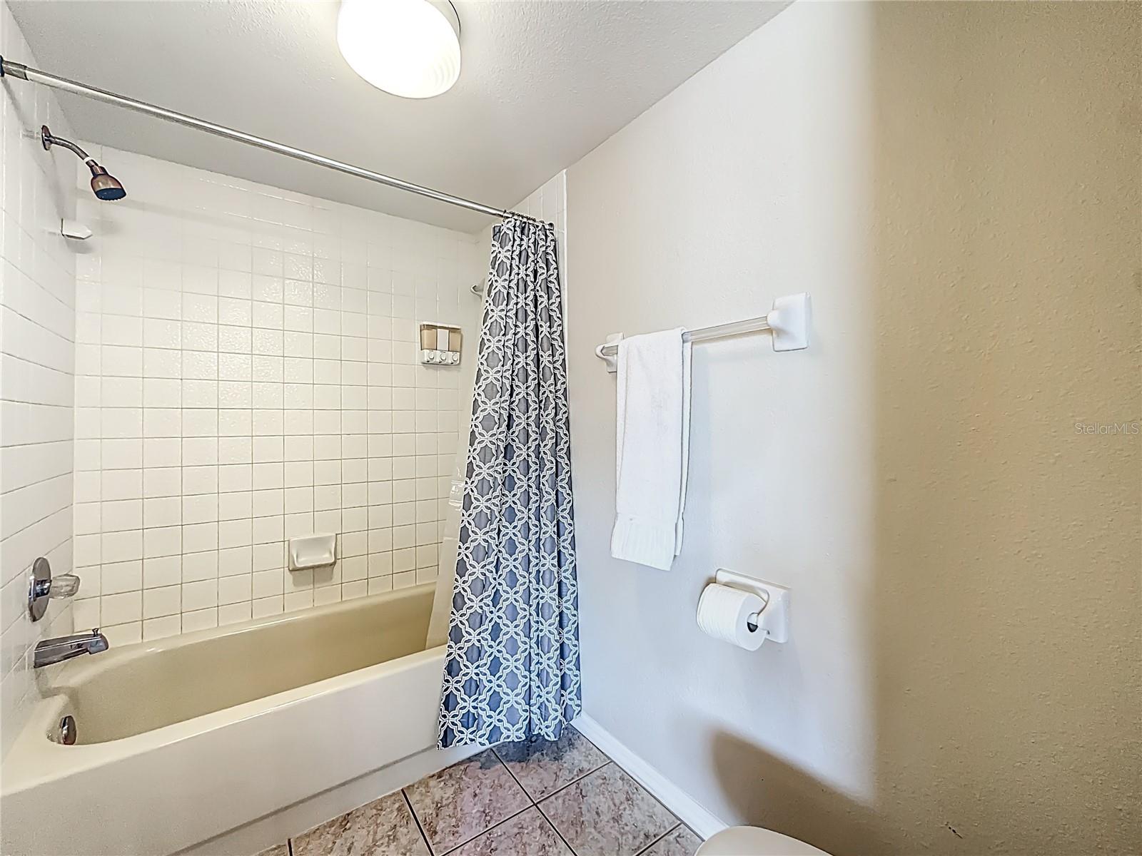 18450 GULF BLVD #401 — photo 13