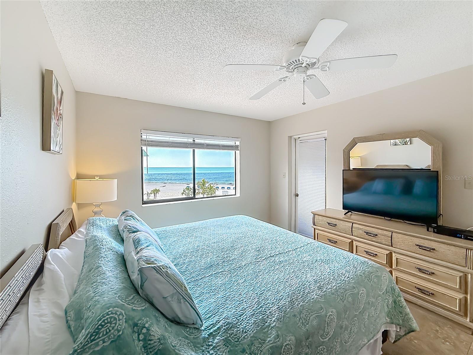18450 GULF BLVD #401 — photo 10