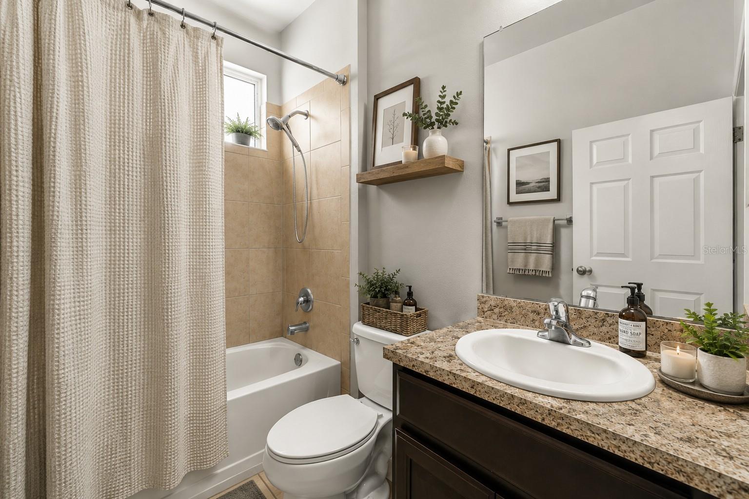 10207 AVELAR RIDGE DR — photo 11
