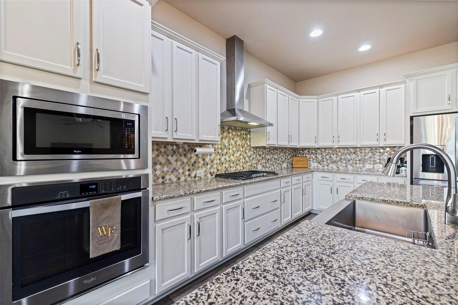6313 HAVENSPORT DR — photo 19