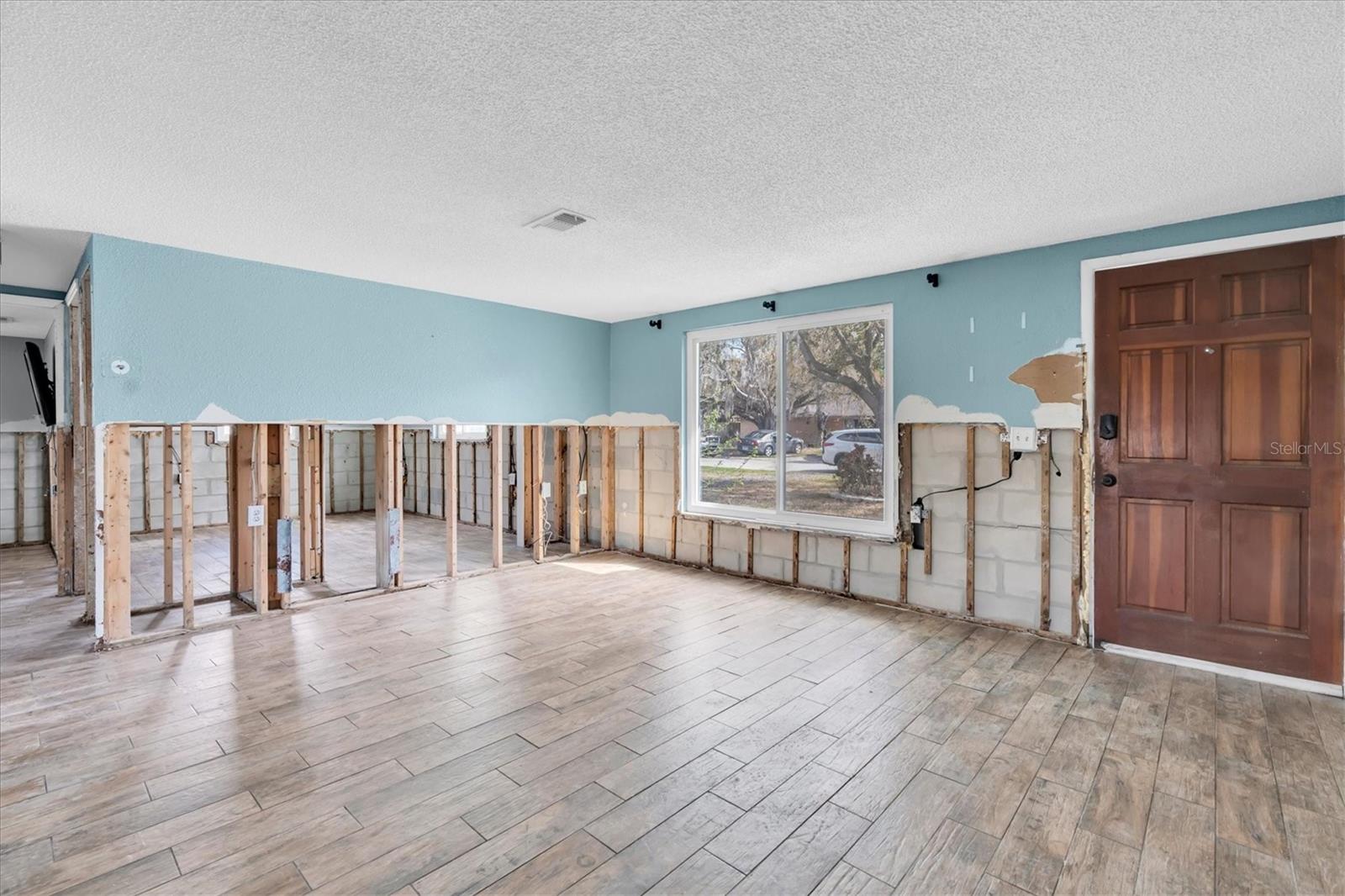 5603 QUIST DR — photo 9
