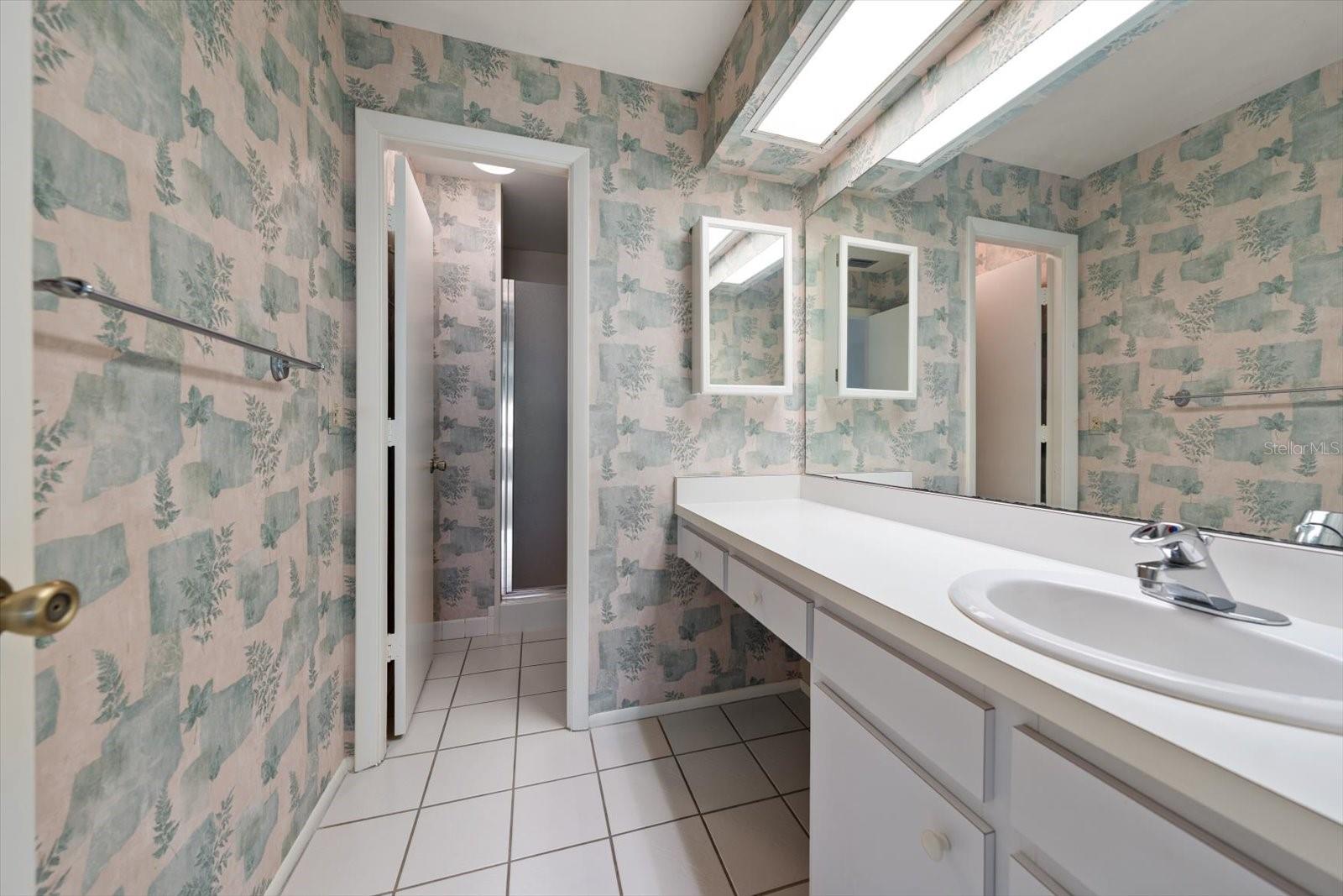 100 BLUFF VIEW DR #114A — photo 24