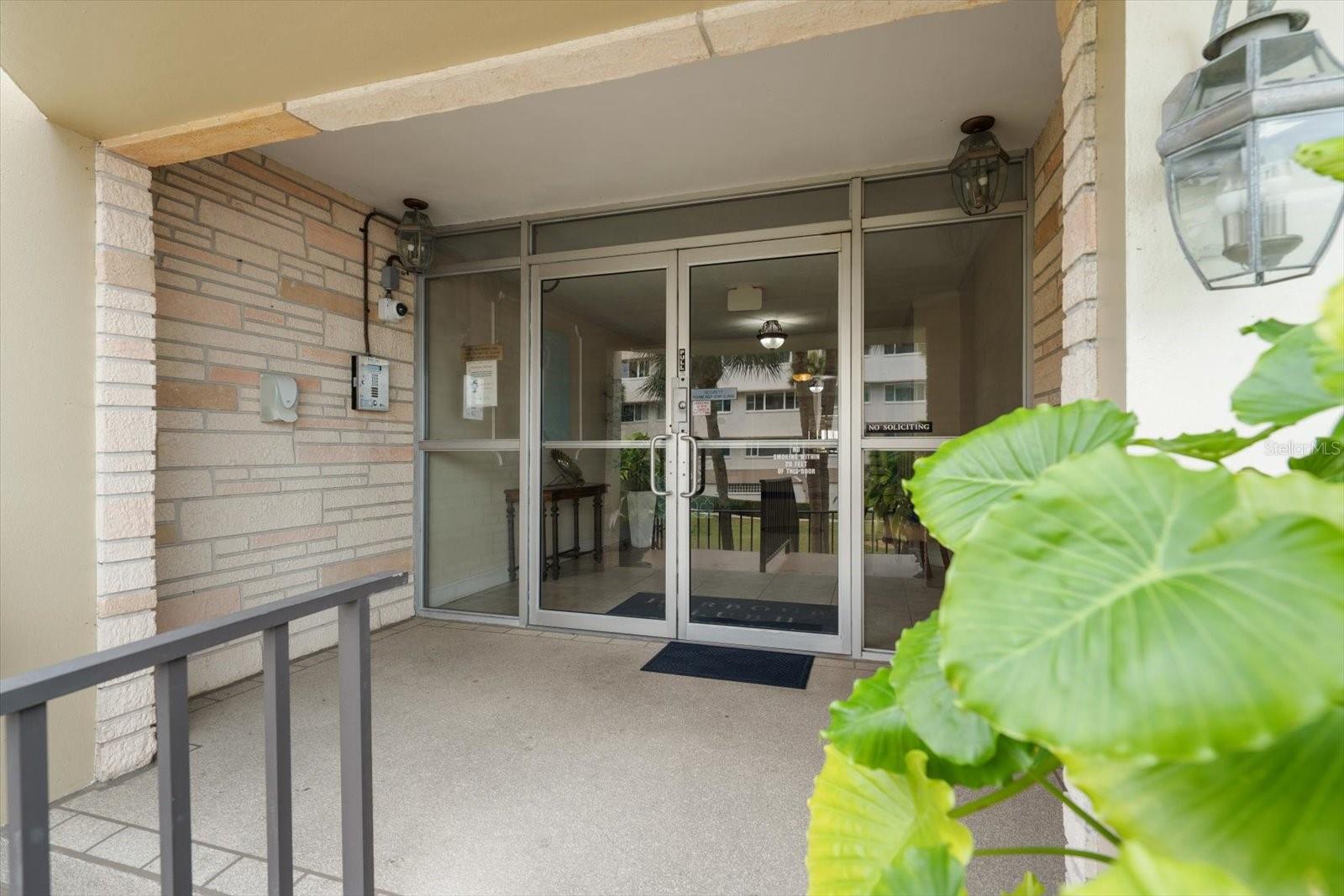 100 BLUFF VIEW DR #114A — photo 38