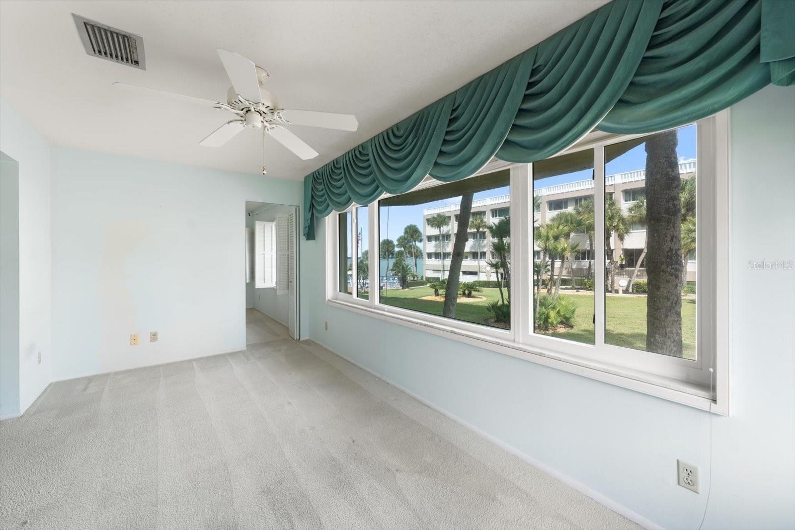100 BLUFF VIEW DR #114A — photo 21