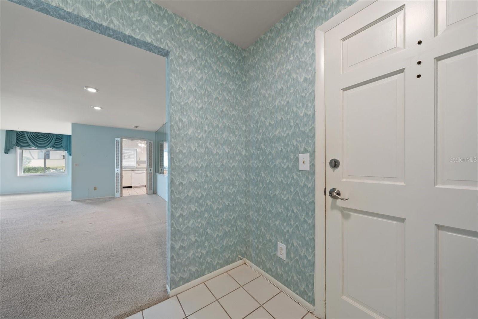 100 BLUFF VIEW DR #114A — photo 3