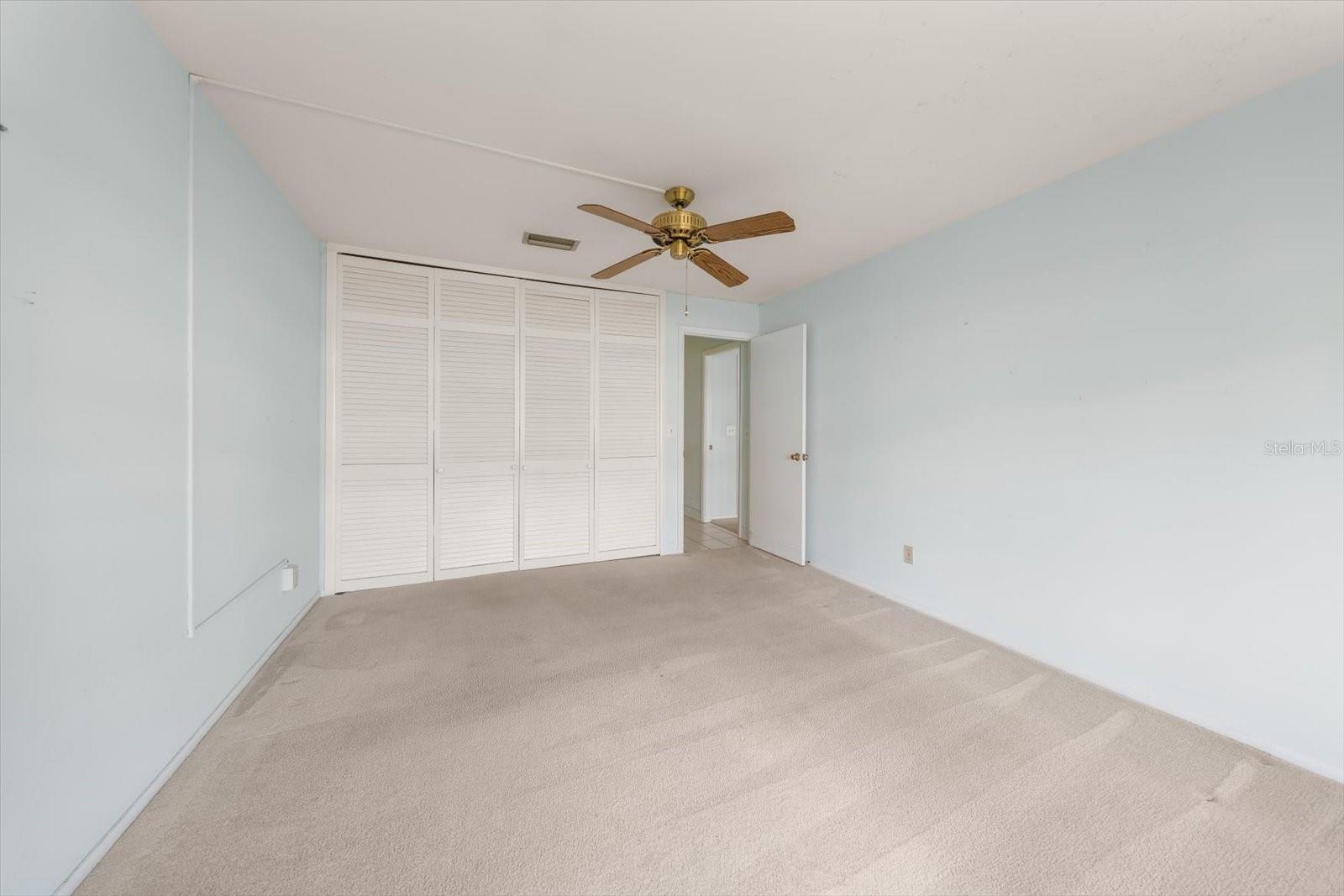100 BLUFF VIEW DR #114A — photo 32
