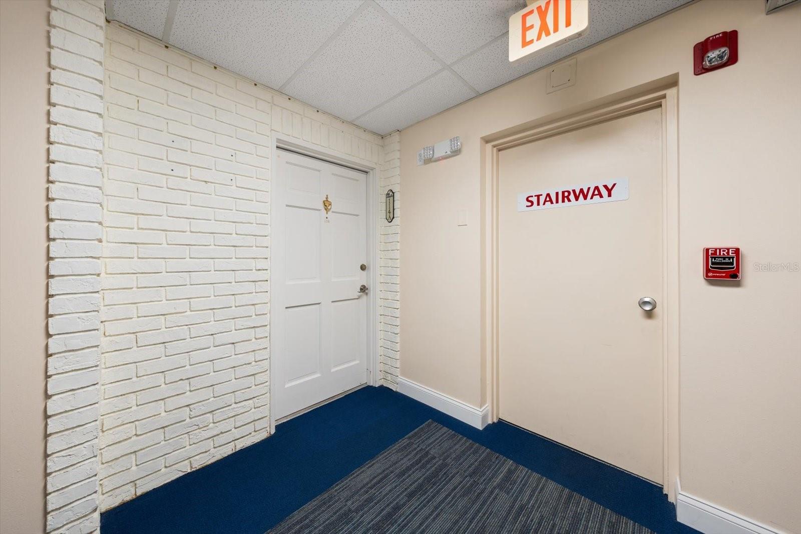 100 BLUFF VIEW DR #114A — photo 40