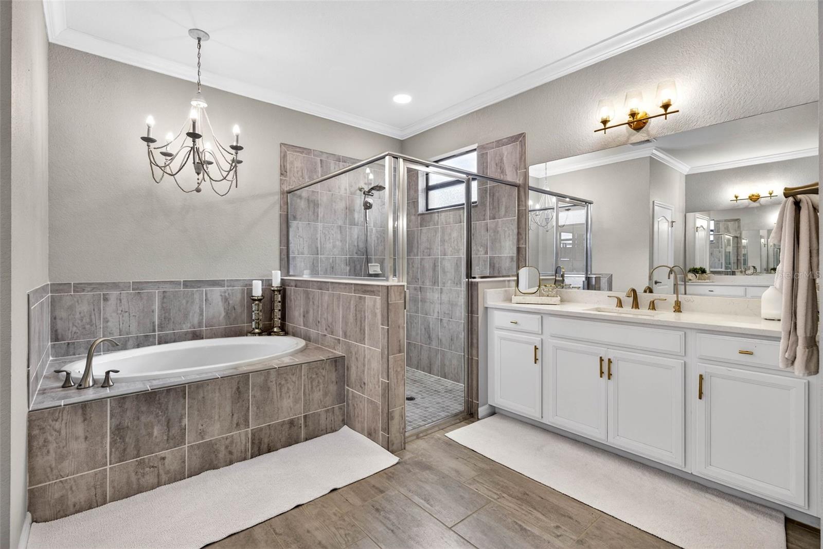 710 ACACIA CT — photo 33