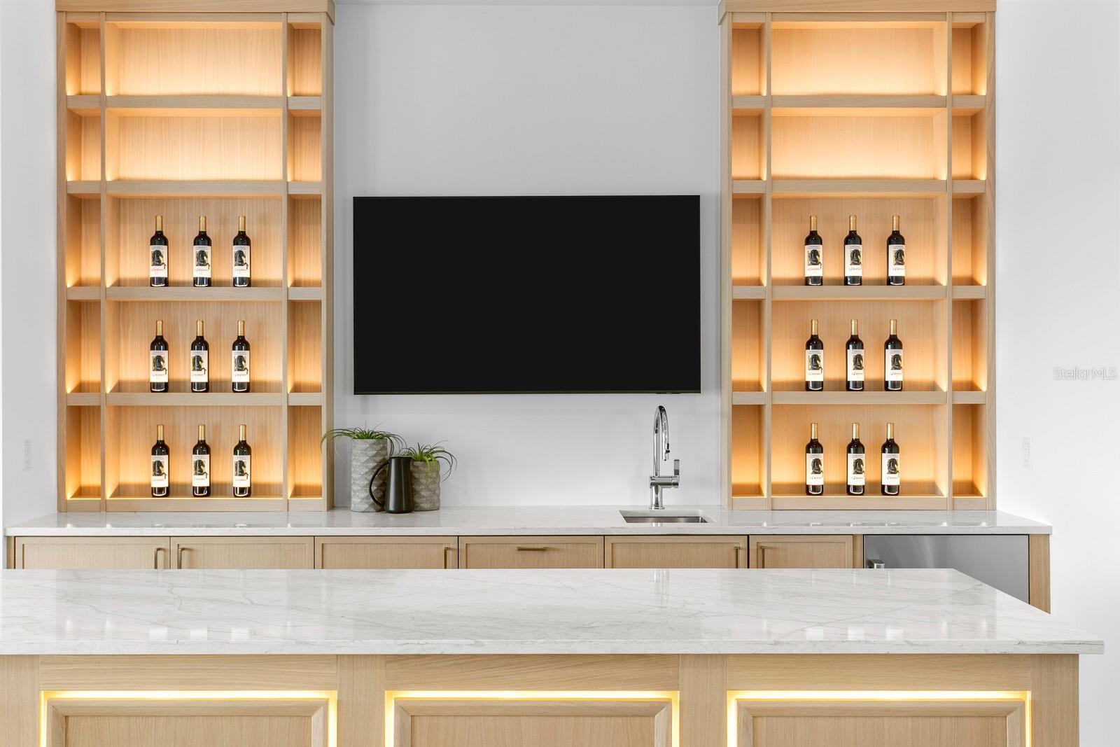 500 BARCELONA DR — photo 39