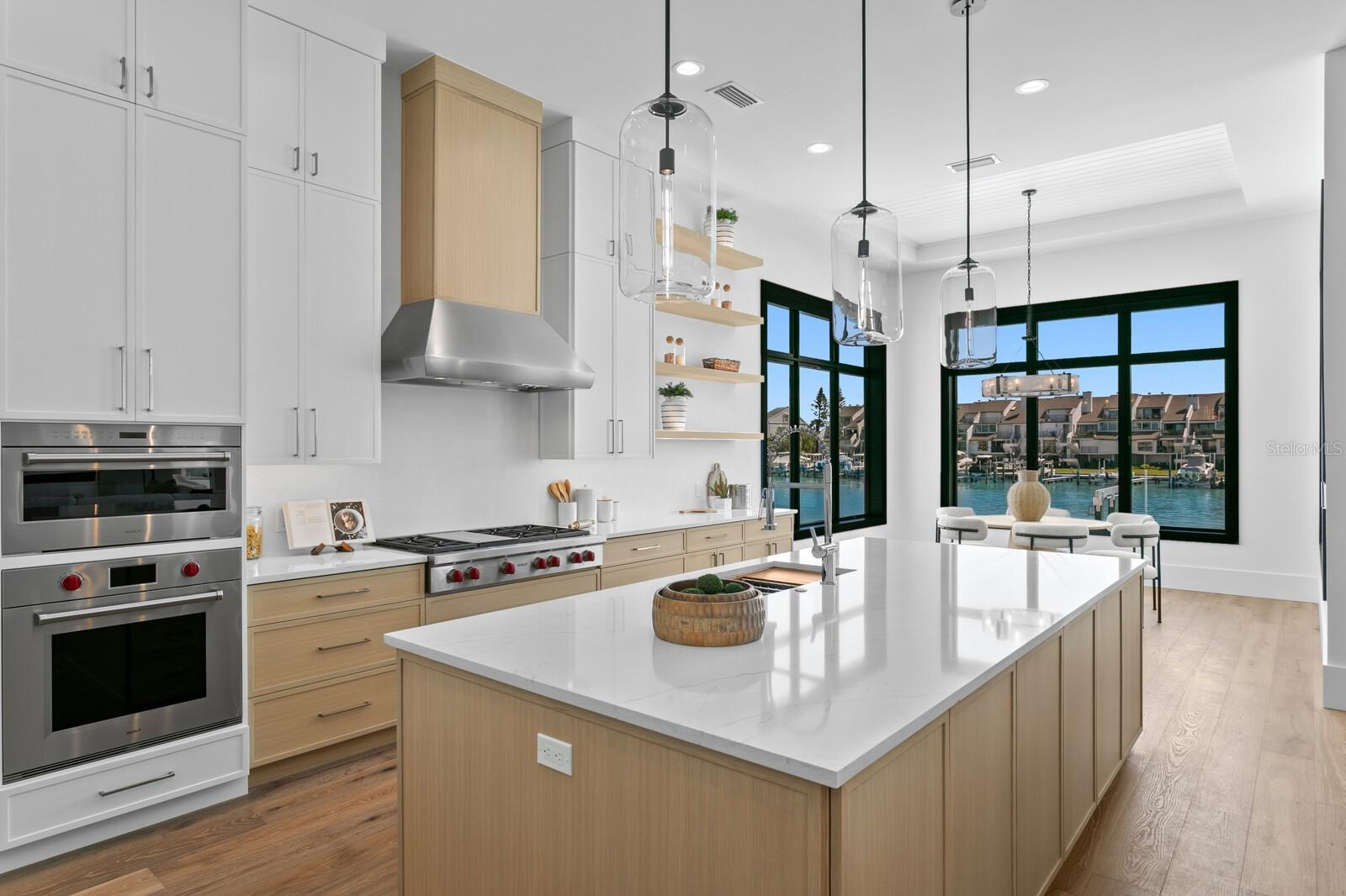500 BARCELONA DR — photo 11