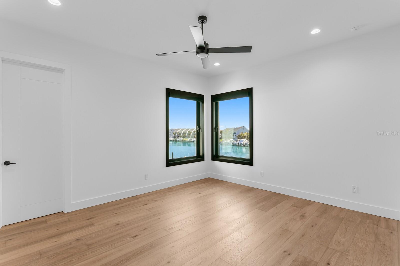 500 BARCELONA DR — photo 43