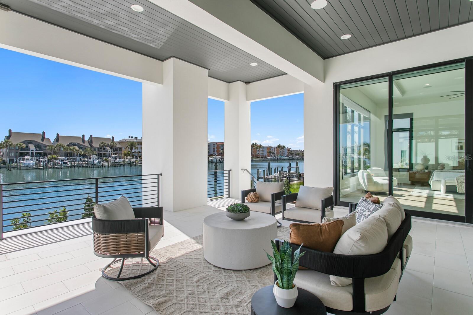 500 BARCELONA DR — photo 4