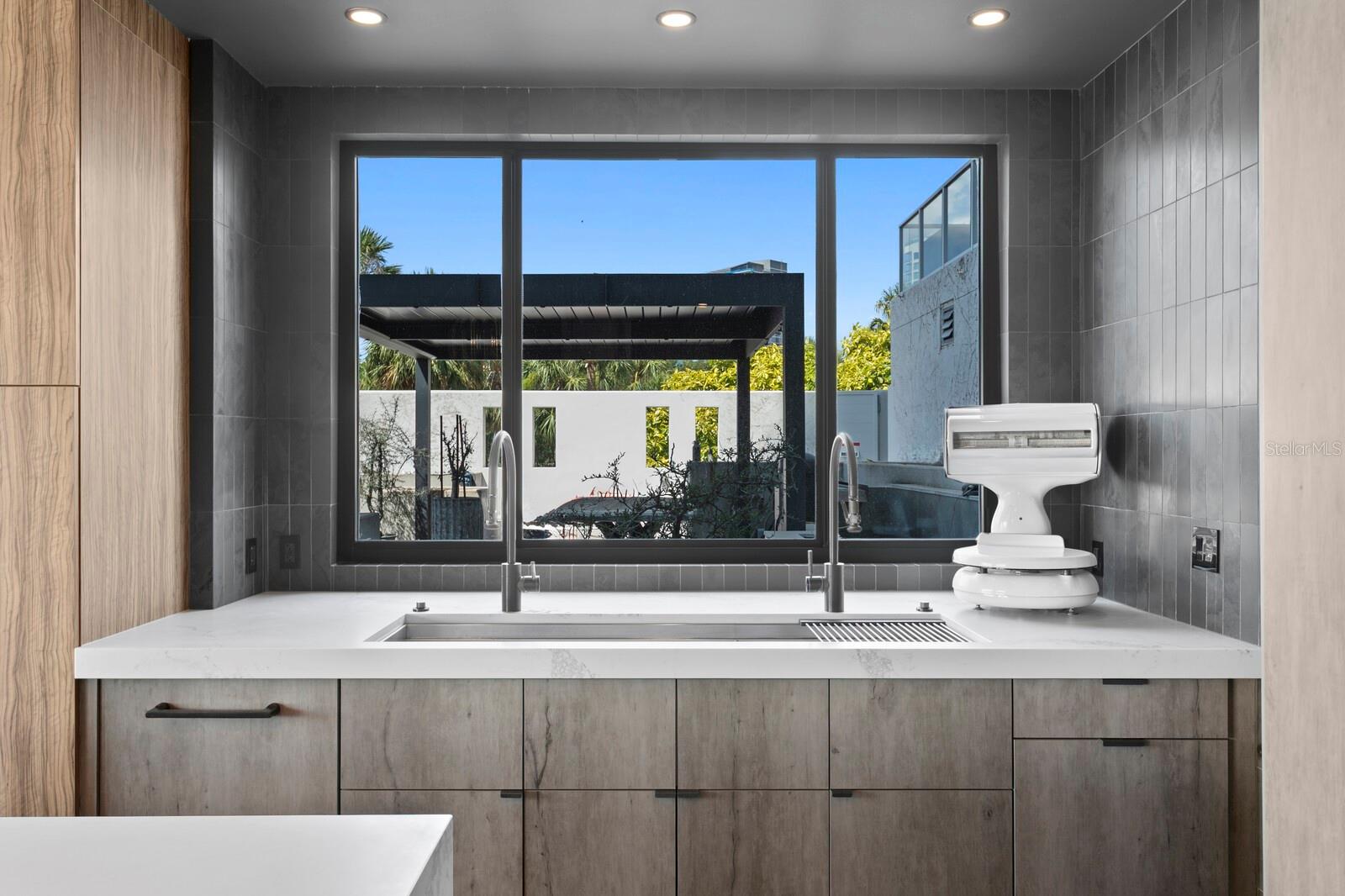 2619 BAYSHORE BLVD #200 — photo 13