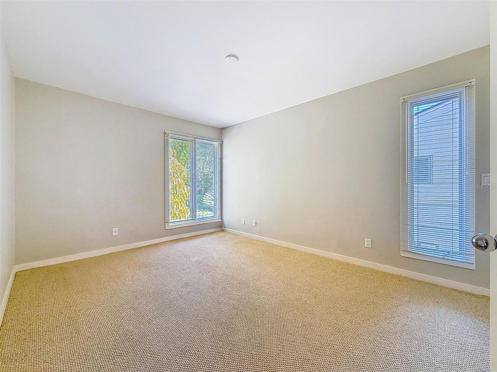 1351 WILLOW BROOK DR — photo 35