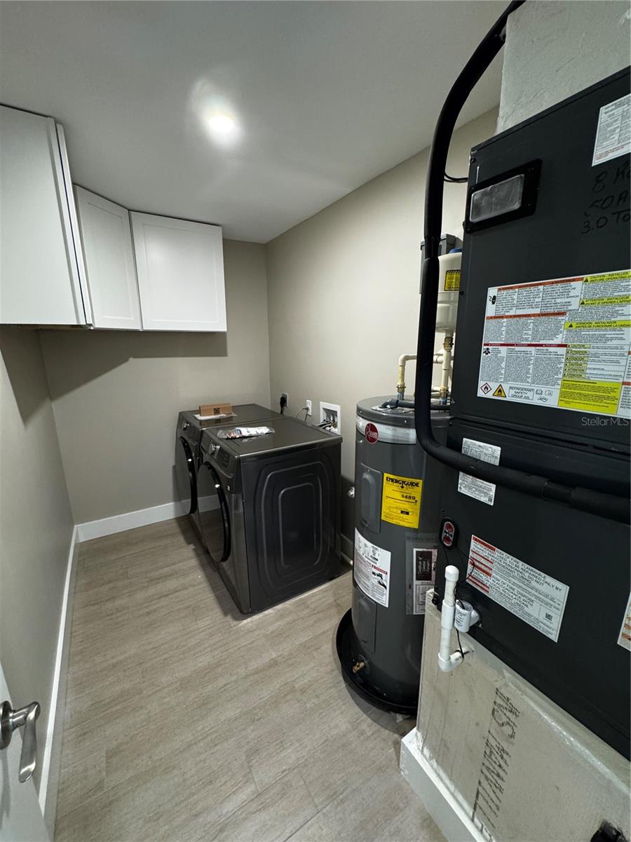 3182 HATTON ST — photo 20