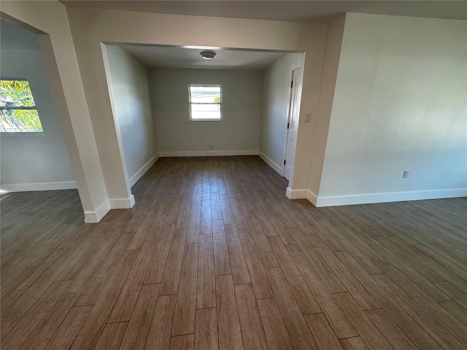 3182 HATTON ST — photo 11