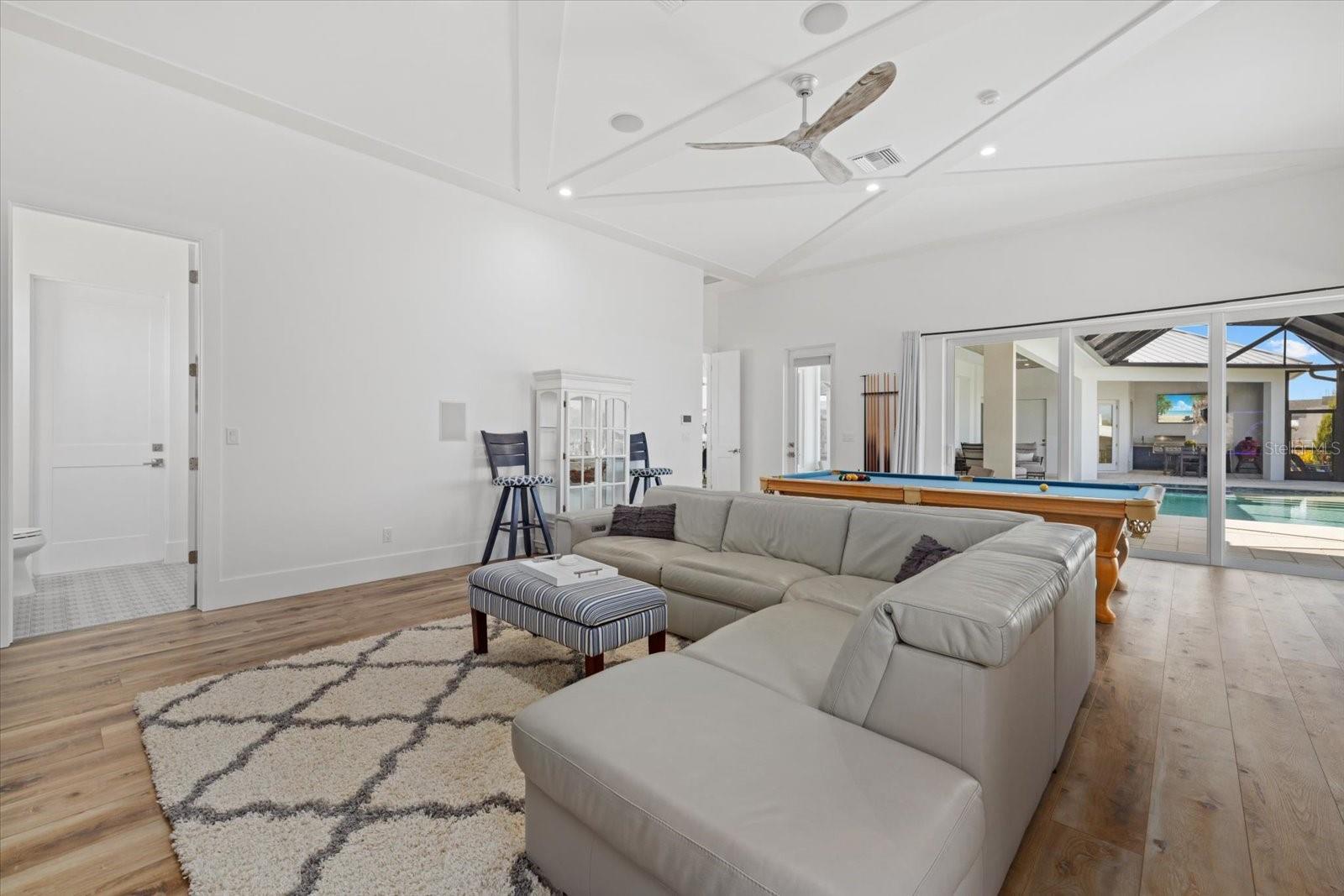 1831 RIO VISTA TER — photo 28